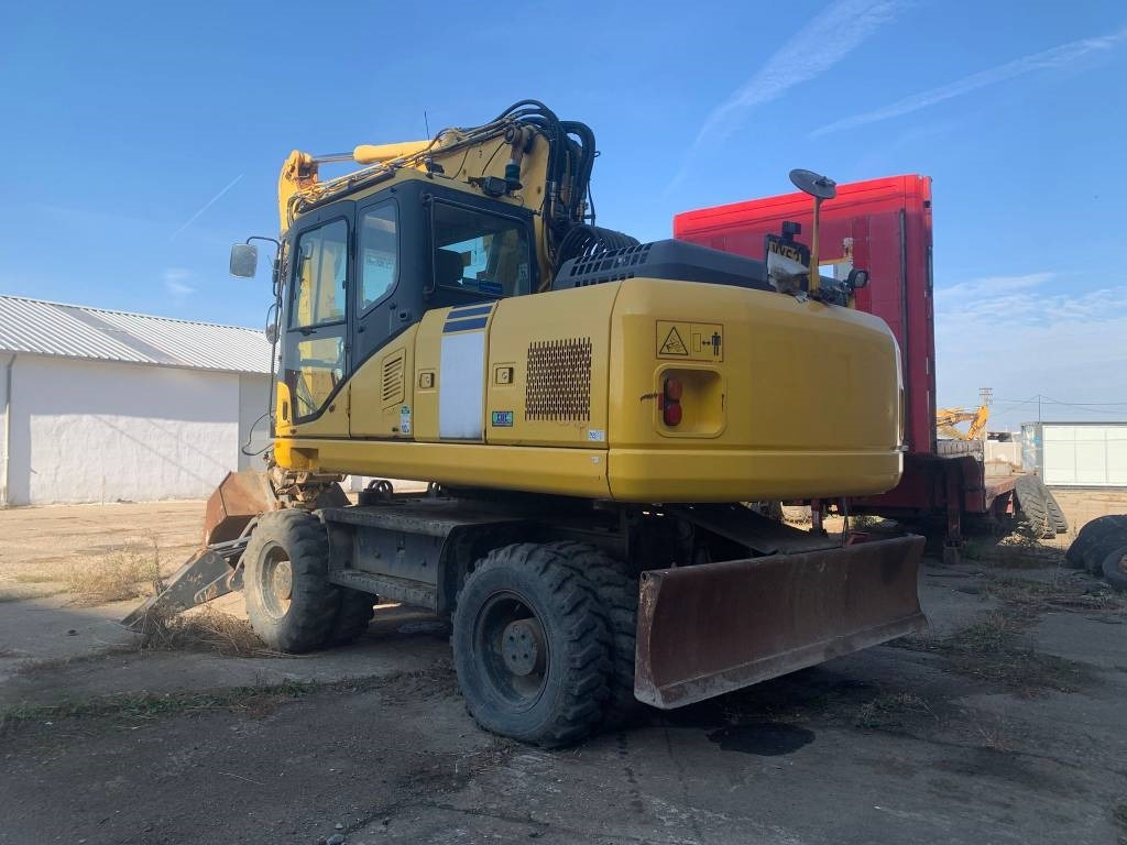 Komatsu PW180-E0+Engcon Rototilt - Ratastel ekskavaator: pilt 3 Komatsu PW180-E0+Engcon Rototilt - Ratastel ekskavaator: pilt 3