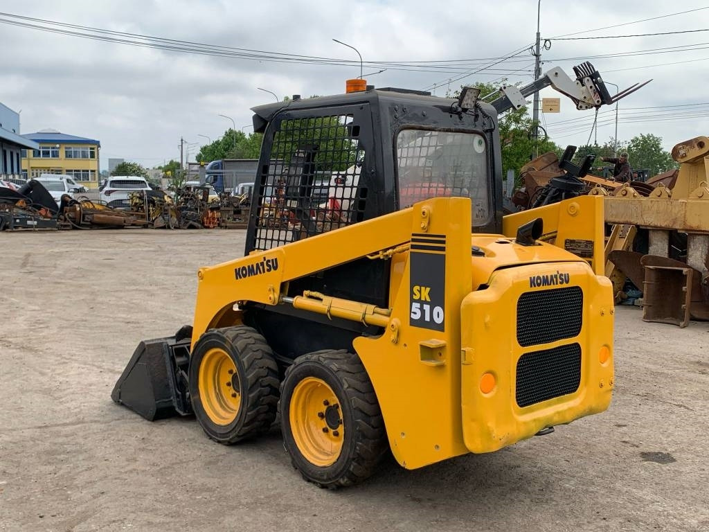 Komatsu SK 510 - Kompaktlaadur: pilt 4 Komatsu SK 510 - Kompaktlaadur: pilt 4