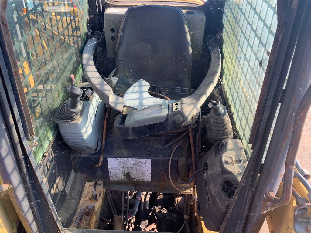 Kompaktlaadur Komatsu SK 714 FOR PARTS: pilt 8