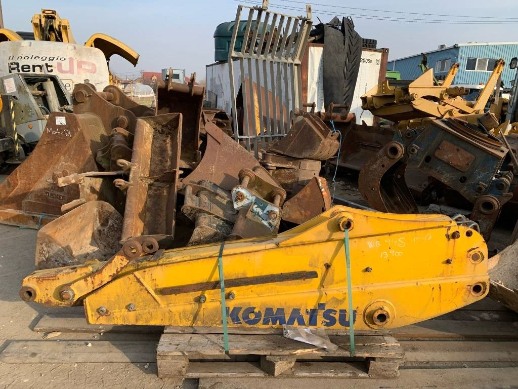 Komatsu WB97 BULDOEXCAVATOR ARM - Poom - Ehitusmasinad: pilt 1 Komatsu WB97 BULDOEXCAVATOR ARM - Poom - Ehitusmasinad: pilt 1