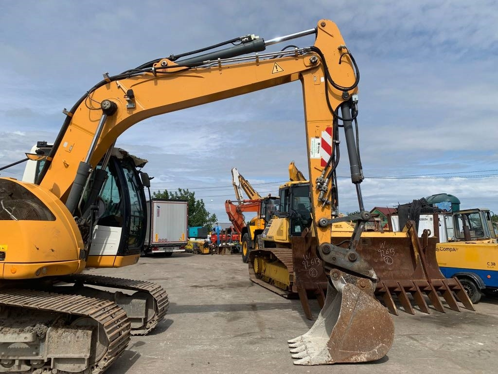 Liebherr R 914 Compact Litronic - Ratastel ekskavaator: pilt 5 Liebherr R 914 Compact Litronic - Ratastel ekskavaator: pilt 5