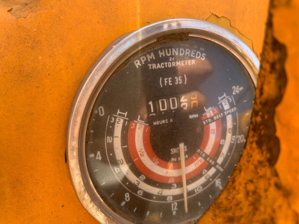 Ekskavaator-laadur Massey Ferguson MF200: pilt 13