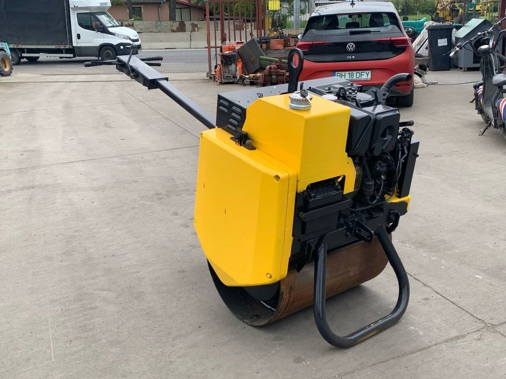 Mecalac MBR 71 - Mini teerull: pilt 1 Mecalac MBR 71 - Mini teerull: pilt 1