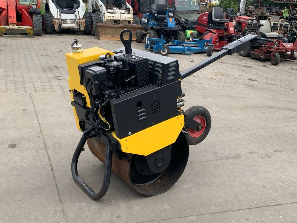 Mecalac MBR 71 - Mini teerull: pilt 3 Mecalac MBR 71 - Mini teerull: pilt 3
