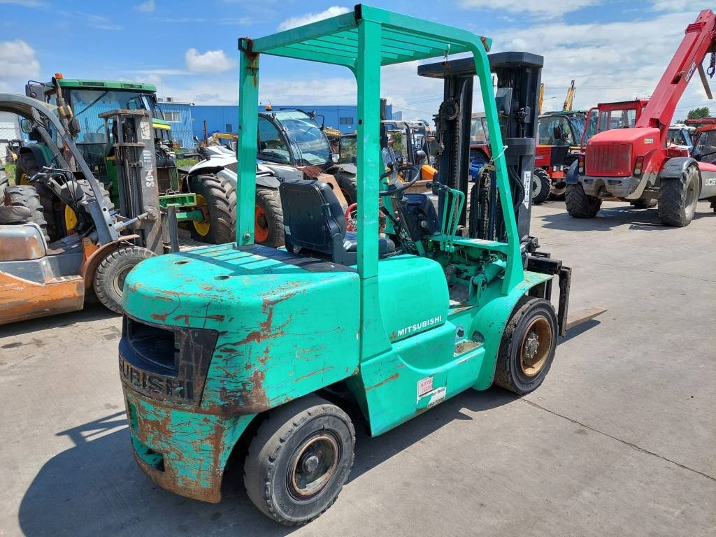 Mitsubishi FD35A - Diiseltõstuk: pilt 3 Mitsubishi FD35A - Diiseltõstuk: pilt 3
