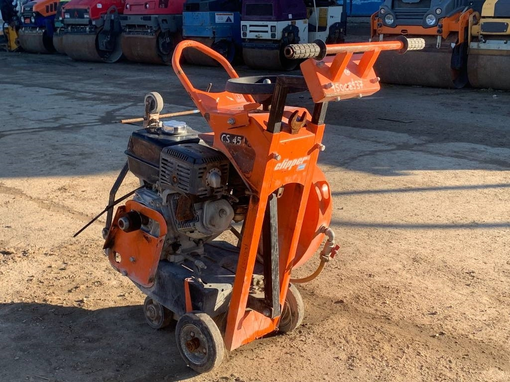 Norton Clipper CS451 - Asfaldimasin: pilt 4 Norton Clipper CS451 - Asfaldimasin: pilt 4