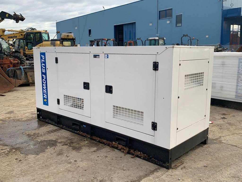 Plus Power GF2-180 - Generaatorikomplekt: pilt 1 Plus Power GF2-180 - Generaatorikomplekt: pilt 1