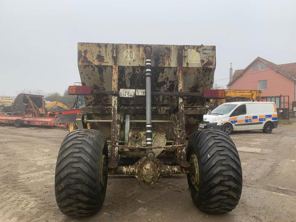 Bunte CB - Poolhaagis: pilt 3 Bunte CB - Poolhaagis: pilt 3