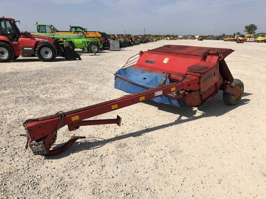 Taarup 306R - Hooldusniiduk/ Multšer: pilt 1 Taarup 306R - Hooldusniiduk/ Multšer: pilt 1