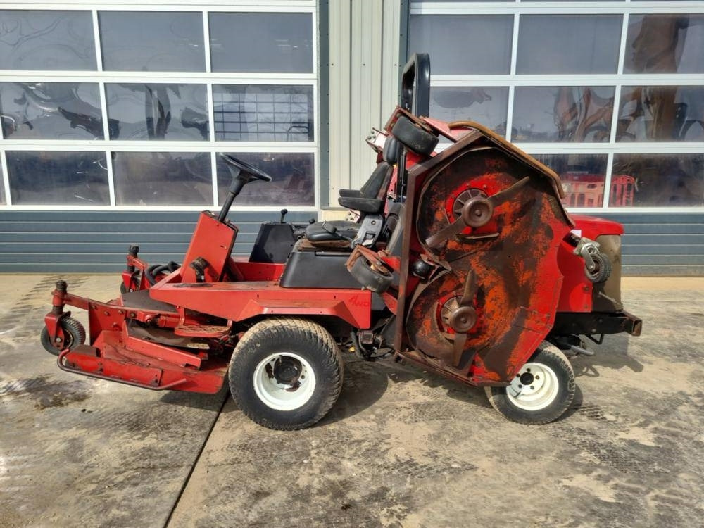 Toro GROUNDSMASTER 30410 - Muruniiduk: pilt 2 Toro GROUNDSMASTER 30410 - Muruniiduk: pilt 2