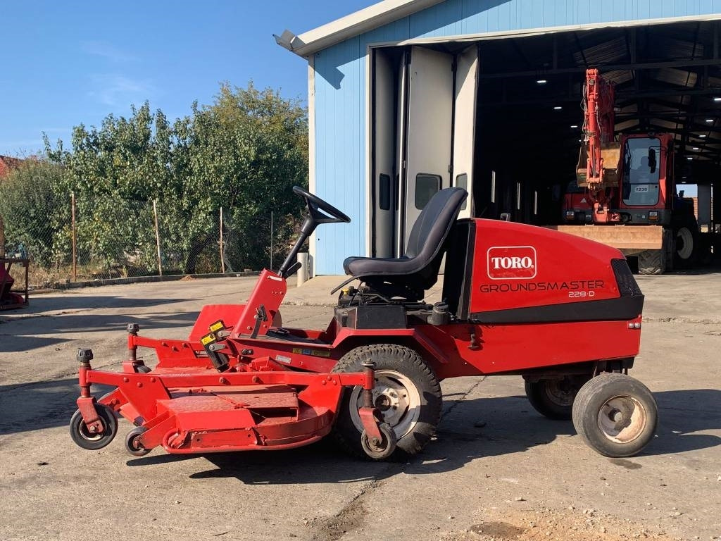 Toro Groundmaster 228D - Muruniiduk: pilt 2 Toro Groundmaster 228D - Muruniiduk: pilt 2
