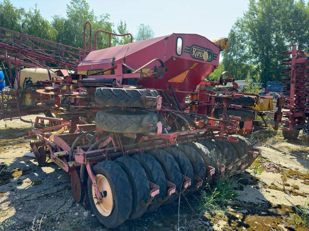 Vaderstad Rapid400F - Kombain-külvimasin: pilt 4 Vaderstad Rapid400F - Kombain-külvimasin: pilt 4