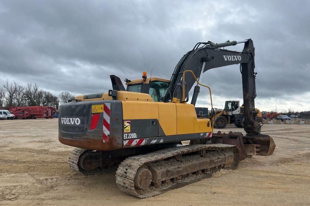 Volvo EC 220 DL - Lintekskavaator: pilt 3 Volvo EC 220 DL - Lintekskavaator: pilt 3