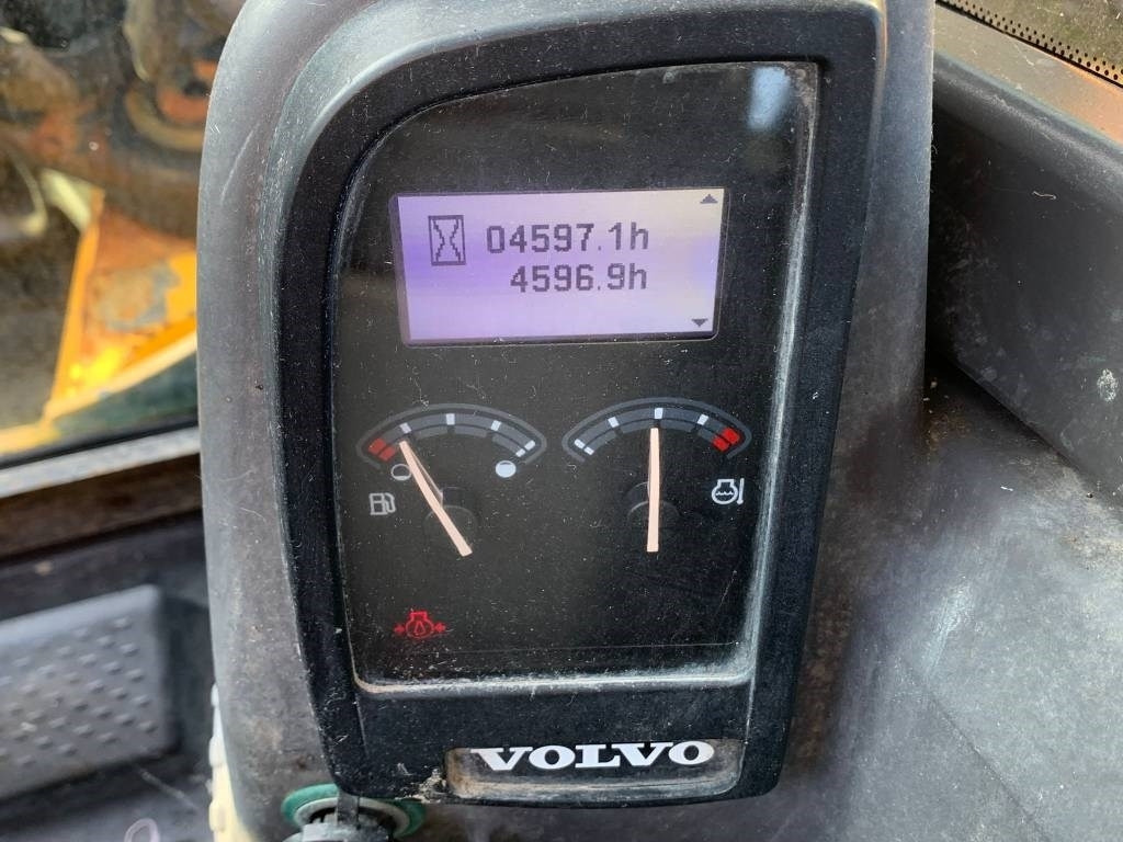 Miniekskavaator Volvo ECR 40 D: pilt 9