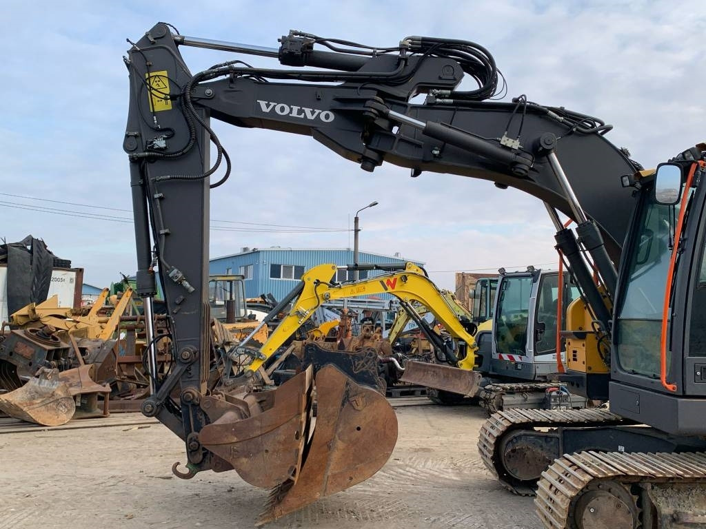 Volvo ECR145EL - Lintekskavaator: pilt 4 Volvo ECR145EL - Lintekskavaator: pilt 4