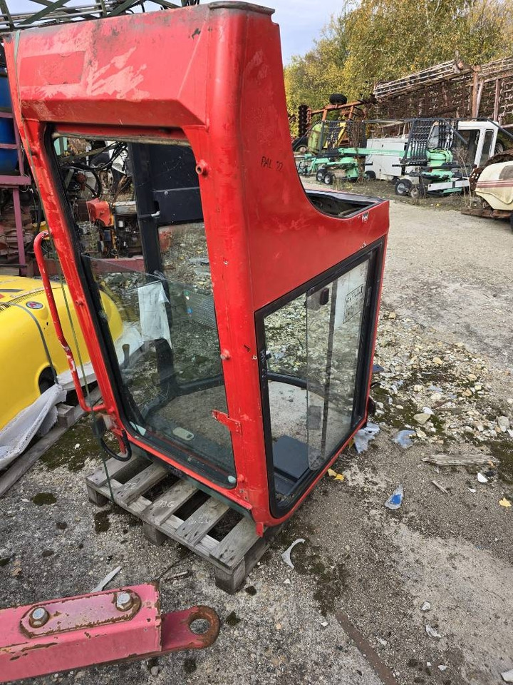 Yanmar Vio 25 Cabine  - Kabiin - Ehitusmasinad: pilt 1 Yanmar Vio 25 Cabine  - Kabiin - Ehitusmasinad: pilt 1