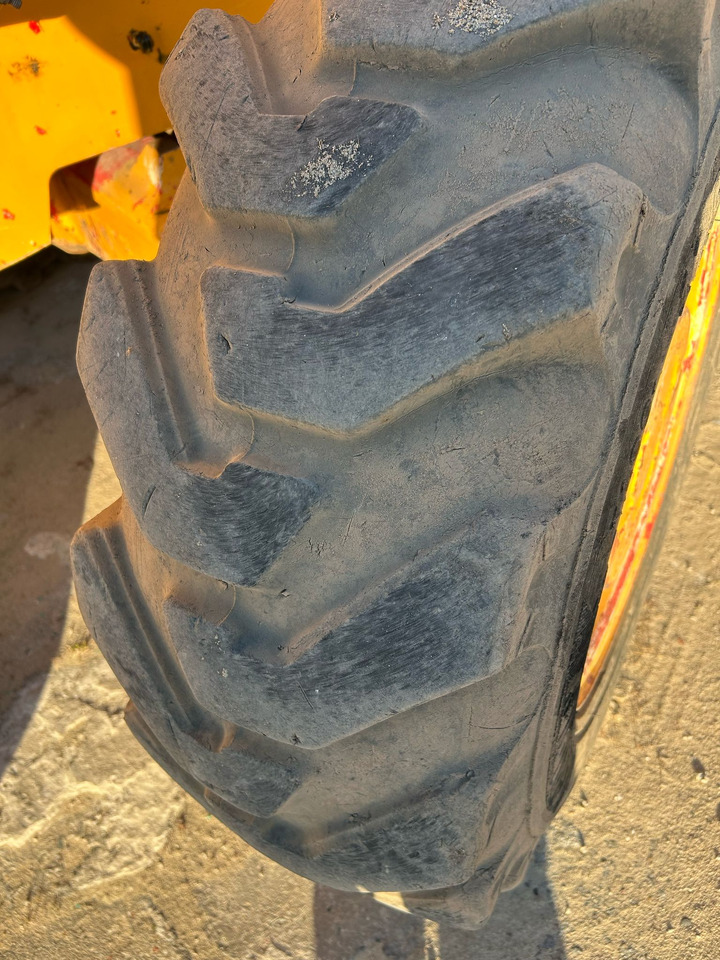 JCB 3CX - Ekskavaator-laadur: pilt 5 JCB 3CX - Ekskavaator-laadur: pilt 5