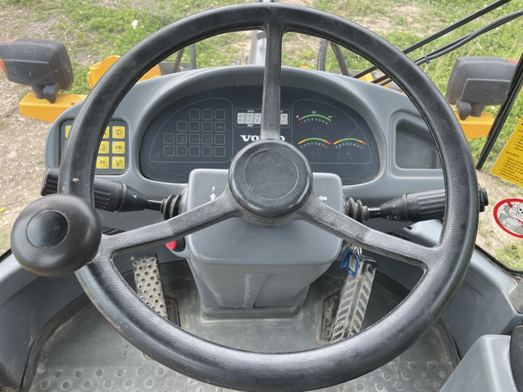 Volvo L30B PRO - Rataslaadur: pilt 5 Volvo L30B PRO - Rataslaadur: pilt 5