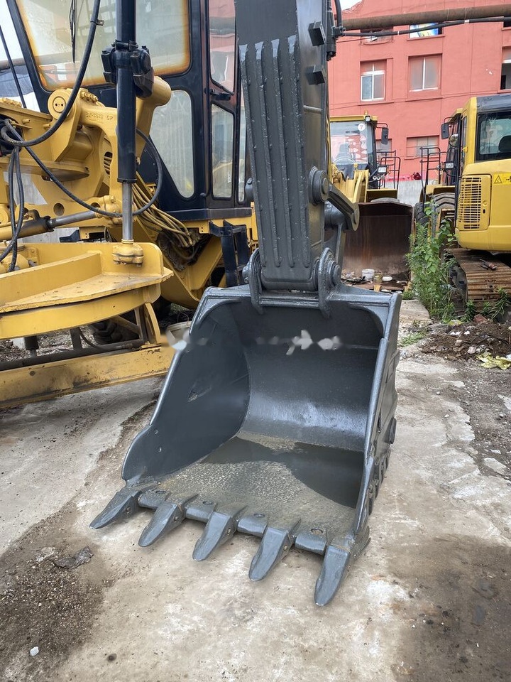 Volvo EC210BLC - Lintekskavaator: pilt 4 Volvo EC210BLC - Lintekskavaator: pilt 4