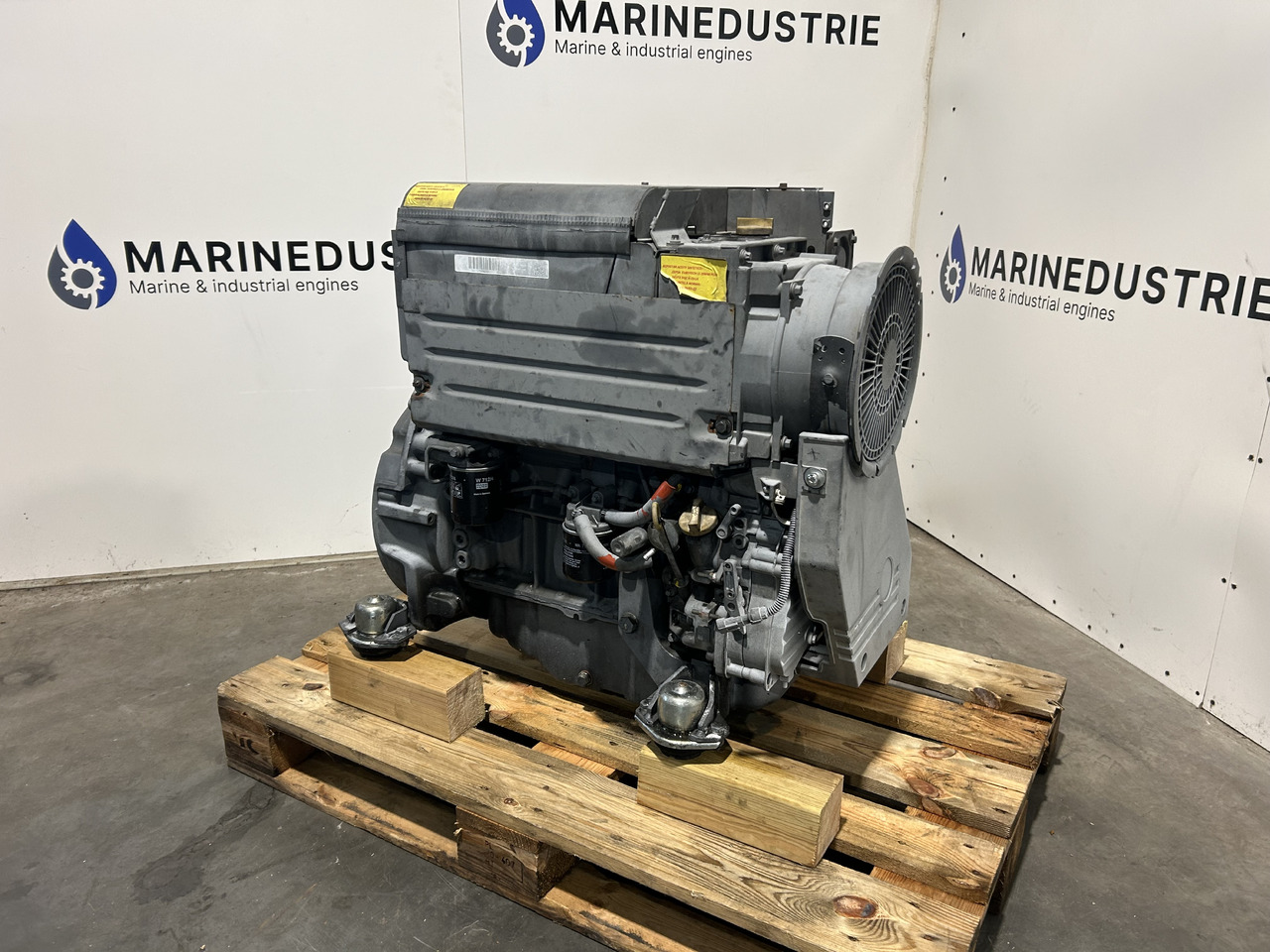 Deutz D2011 L04 - Mootor - Ehitusmasinad: pilt 2 Deutz D2011 L04 - Mootor - Ehitusmasinad: pilt 2