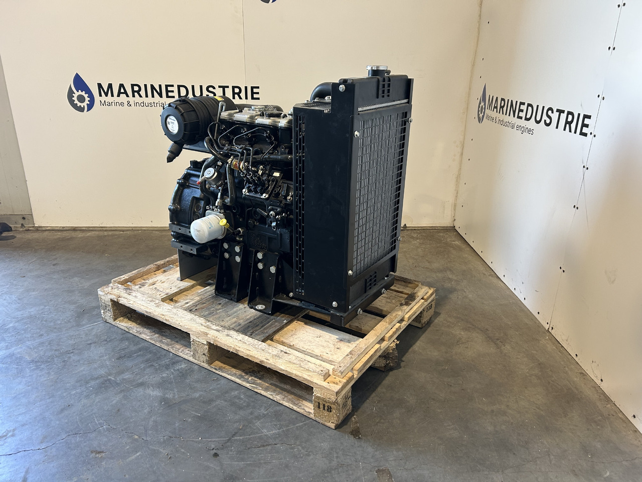 Perkins 403D-15 (GK) - Mootor - Ehitusmasinad: pilt 3 Perkins 403D-15 (GK) - Mootor - Ehitusmasinad: pilt 3