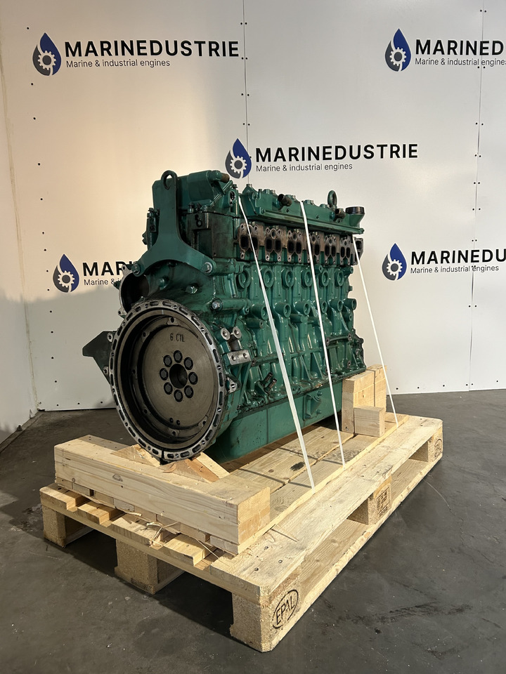 Volvo Penta D6 Longblock (used) - Mootor - Muu seadmestik: pilt 1 Volvo Penta D6 Longblock (used) - Mootor - Muu seadmestik: pilt 1