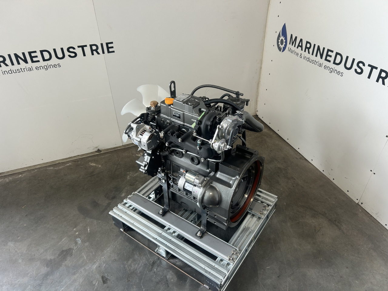 Yanmar 3TNV84T - Mootor - Ekskavaator: pilt 4 Yanmar 3TNV84T - Mootor - Ekskavaator: pilt 4