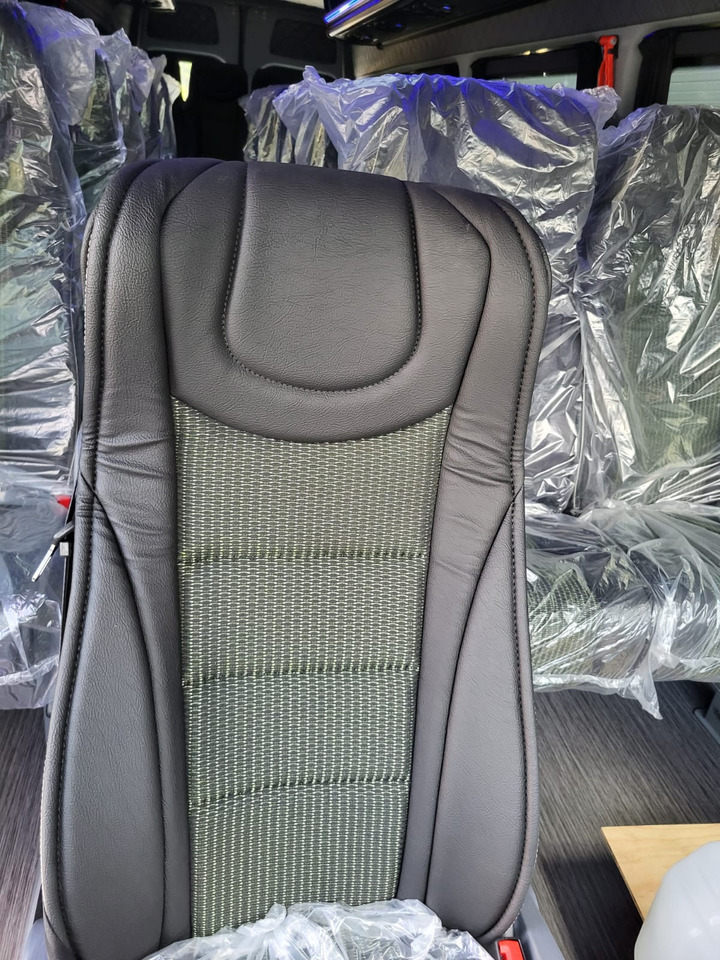 Uus Maakonnaliini buss Mercedes-Benz Sprinter 517 CDI LONG 24 places + 4 standing: pilt 13