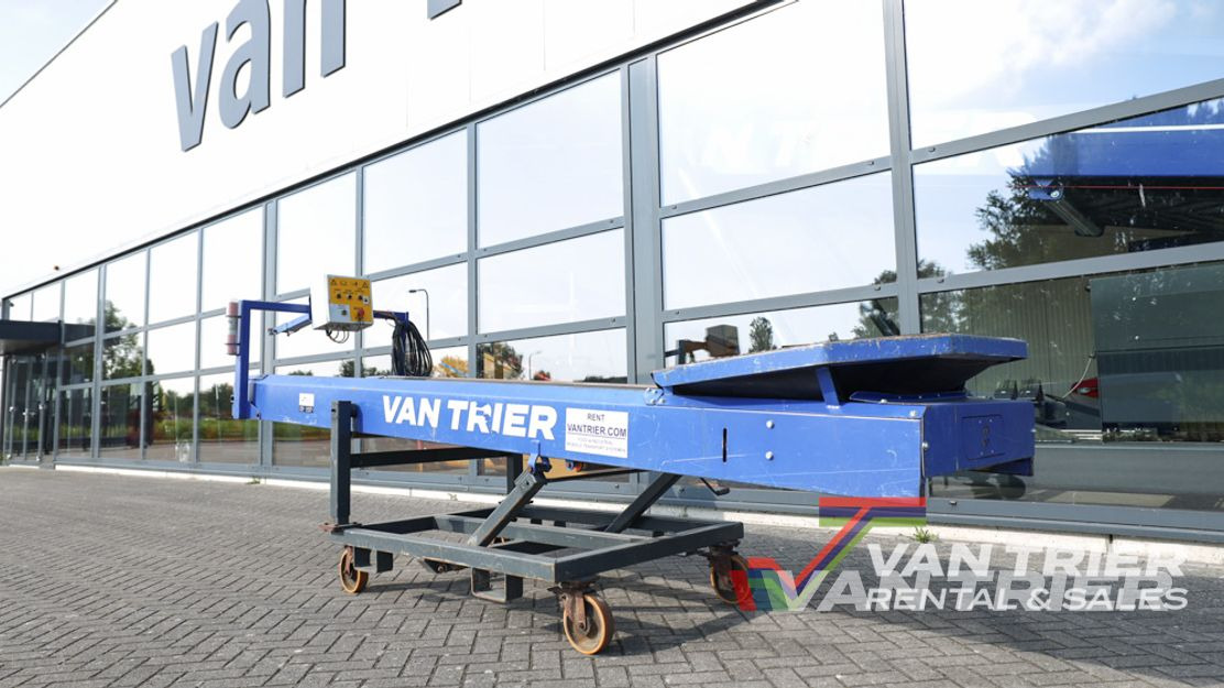 Van Trier 420-80 Flat conveyor - Lintkonveier: pilt 1 Van Trier 420-80 Flat conveyor - Lintkonveier: pilt 1