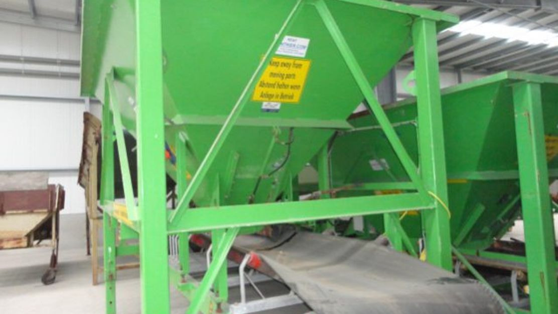 Van Trier TR40-26 Hopper - Hoiustamis seadmed: pilt 1 Van Trier TR40-26 Hopper - Hoiustamis seadmed: pilt 1
