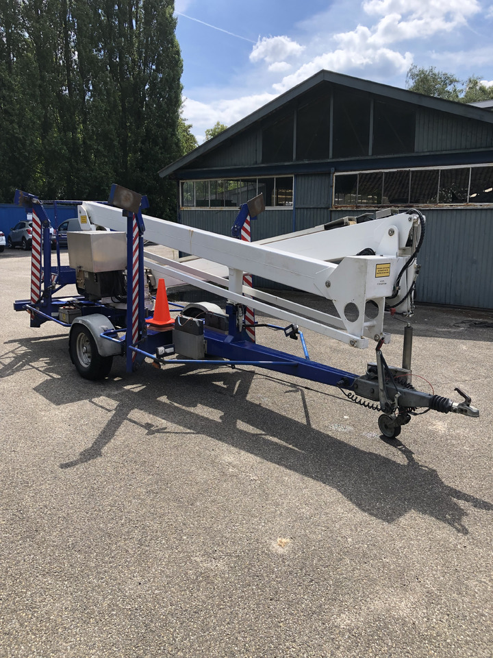 Custer R17EHS 2002 230V trailer mounted platform R17 - Järelveetav korvtõstuk: pilt 3 Custer R17EHS 2002 230V trailer mounted platform R17 - Järelveetav korvtõstuk: pilt 3