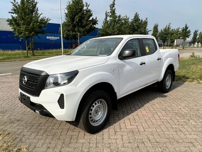 Nissan Navara 4x4 - 22 UNITS - 2.5 D Double Cab - XE - EURO 2 - NEW!! READY FOR WORK!!! - Pikap, Meeskonnaauto: pilt 1 Nissan Navara 4x4 - 22 UNITS - 2.5 D Double Cab - XE - EURO 2 - NEW!! READY FOR WORK!!! - Pikap, Meeskonnaauto: pilt 1