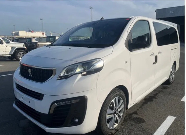 Peugeot Traveller VIP Business Lounge L3 FWD 2.0D A/T - 150hp - 8 seater - Väikebuss, Mikrobuss: pilt 1 Peugeot Traveller VIP Business Lounge L3 FWD 2.0D A/T - 150hp - 8 seater - Väikebuss, Mikrobuss: pilt 1