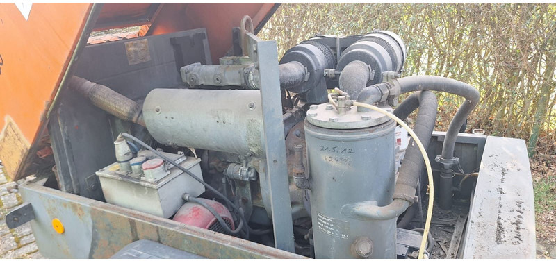 Demag DLT 0404 Komp - Õhukompressor: pilt 4 Demag DLT 0404 Komp - Õhukompressor: pilt 4
