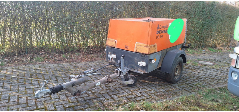Demag DLT 0404 Komp - Õhukompressor: pilt 1 Demag DLT 0404 Komp - Õhukompressor: pilt 1