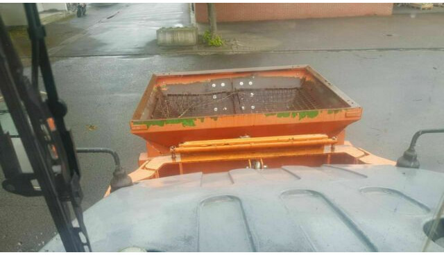 Rullija Hamm DV90 VO mit Streuer Klima Deutsche Maschine: pilt 8