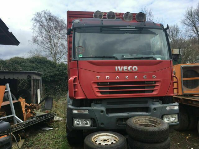 Iveco AD260T450PS 6x4 Blatt Blatt (E:5) - Metsaveok, Kraanaga veoauto: pilt 5 Iveco AD260T450PS 6x4 Blatt Blatt (E:5) - Metsaveok, Kraanaga veoauto: pilt 5