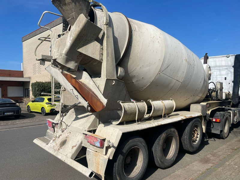 Lecinena Lecinena Betonmischauflieger - Betooniveo poolhaagis: pilt 1 Lecinena Lecinena Betonmischauflieger - Betooniveo poolhaagis: pilt 1