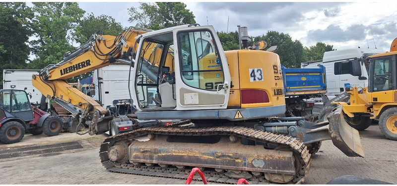 Liebherr 924 - Lintekskavaator: pilt 2 Liebherr 924 - Lintekskavaator: pilt 2