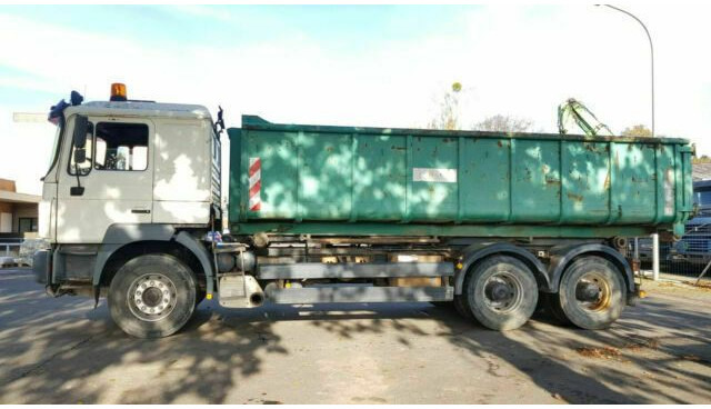 MAN 27.403MAN 6x4 Abroller/Kipper Mulde - Kallurauto: pilt 4 MAN 27.403MAN 6x4 Abroller/Kipper Mulde - Kallurauto: pilt 4