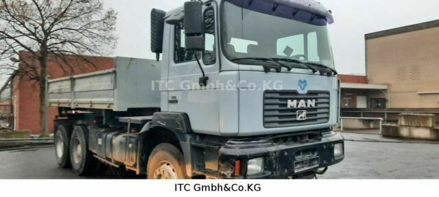 MAN 33.360K 6x4 Blatt/Blatt AP-Achse - Kallurauto: pilt 1 MAN 33.360K 6x4 Blatt/Blatt AP-Achse - Kallurauto: pilt 1