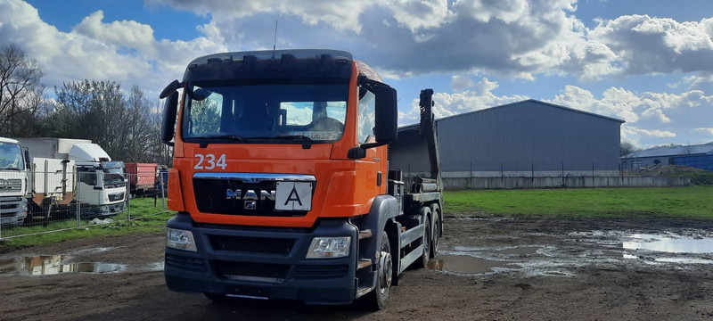 MAN TG-S 28.400 BL 6x2 Absetzkipper - Nöörtõstukiga veoauto: pilt 2 MAN TG-S 28.400 BL 6x2 Absetzkipper - Nöörtõstukiga veoauto: pilt 2