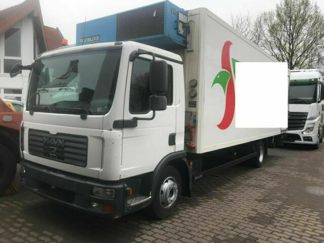 MAN TGL 12.240 LBW Trennwand Tür Klima - Külmutiga veoauto: pilt 2 MAN TGL 12.240 LBW Trennwand Tür Klima - Külmutiga veoauto: pilt 2