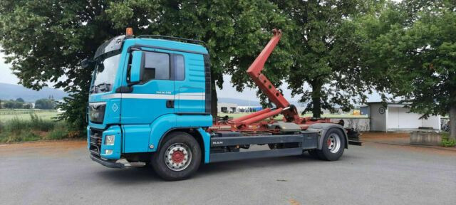 MAN TGS 18.440 Abroller mit Funk +Kran vor. - Konkstõstukiga veoauto, Kraanaga veoauto: pilt 5 MAN TGS 18.440 Abroller mit Funk +Kran vor. - Konkstõstukiga veoauto, Kraanaga veoauto: pilt 5