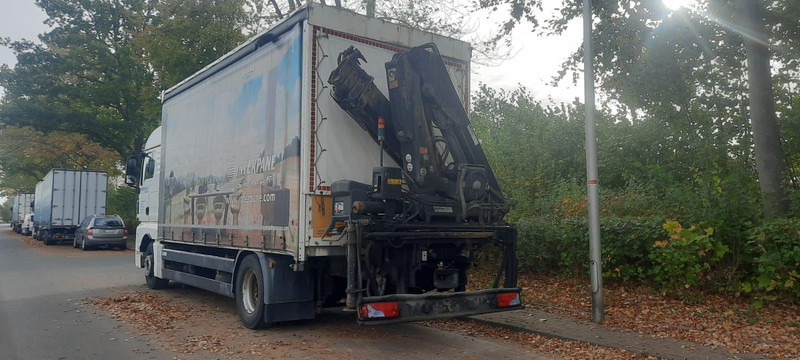 MAN TGX 18.360PS 4x2 G.Haus Kran+Funk - Tent veoauto, Kraanaga veoauto: pilt 3 MAN TGX 18.360PS 4x2 G.Haus Kran+Funk - Tent veoauto, Kraanaga veoauto: pilt 3