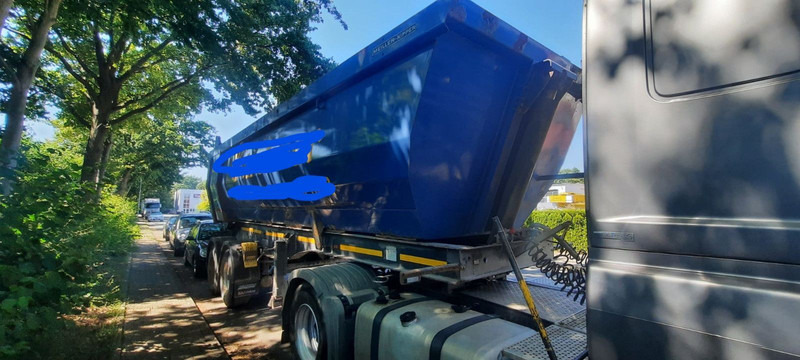 Meiller Kippmulde 24 Kubik - Kallur-poolhaagis: pilt 1 Meiller Kippmulde 24 Kubik - Kallur-poolhaagis: pilt 1