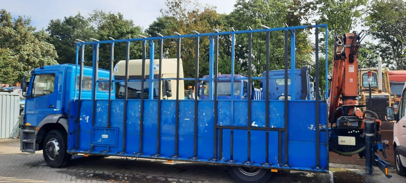 Mercedes-Benz 1828 Pritsche+Glastransport - Madelveok/ Platvormveok, Kraanaga veoauto: pilt 3 Mercedes-Benz 1828 Pritsche+Glastransport - Madelveok/ Platvormveok, Kraanaga veoauto: pilt 3