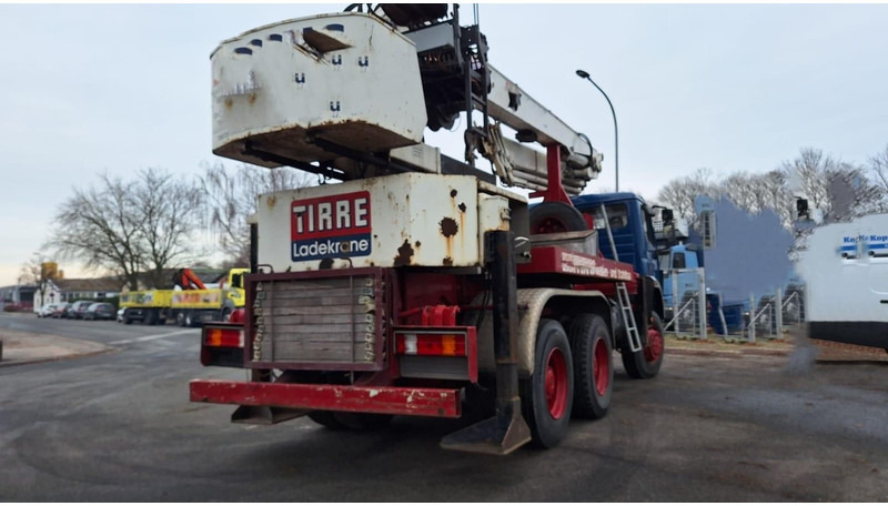 Mercedes-Benz 2629 AK Motorwagen mit Kran Dachdeckerkran6x6 - Kraanaga veoauto: pilt 4 Mercedes-Benz 2629 AK Motorwagen mit Kran Dachdeckerkran6x6 - Kraanaga veoauto: pilt 4