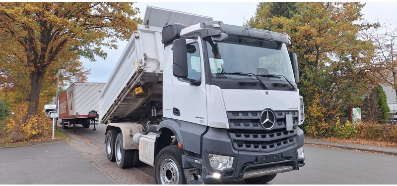 Mercedes-Benz 2648 3348 - Kallurauto: pilt 1 Mercedes-Benz 2648 3348 - Kallurauto: pilt 1