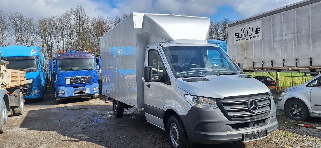 Mercedes-Benz 315 317 319 Sprinter III Koffer - Tarbesõiduk furgoon: pilt 1 Mercedes-Benz 315 317 319 Sprinter III Koffer - Tarbesõiduk furgoon: pilt 1